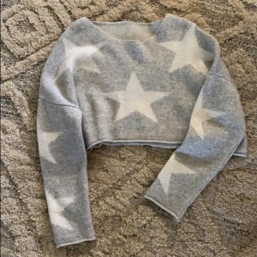 Cropped Star Sweater